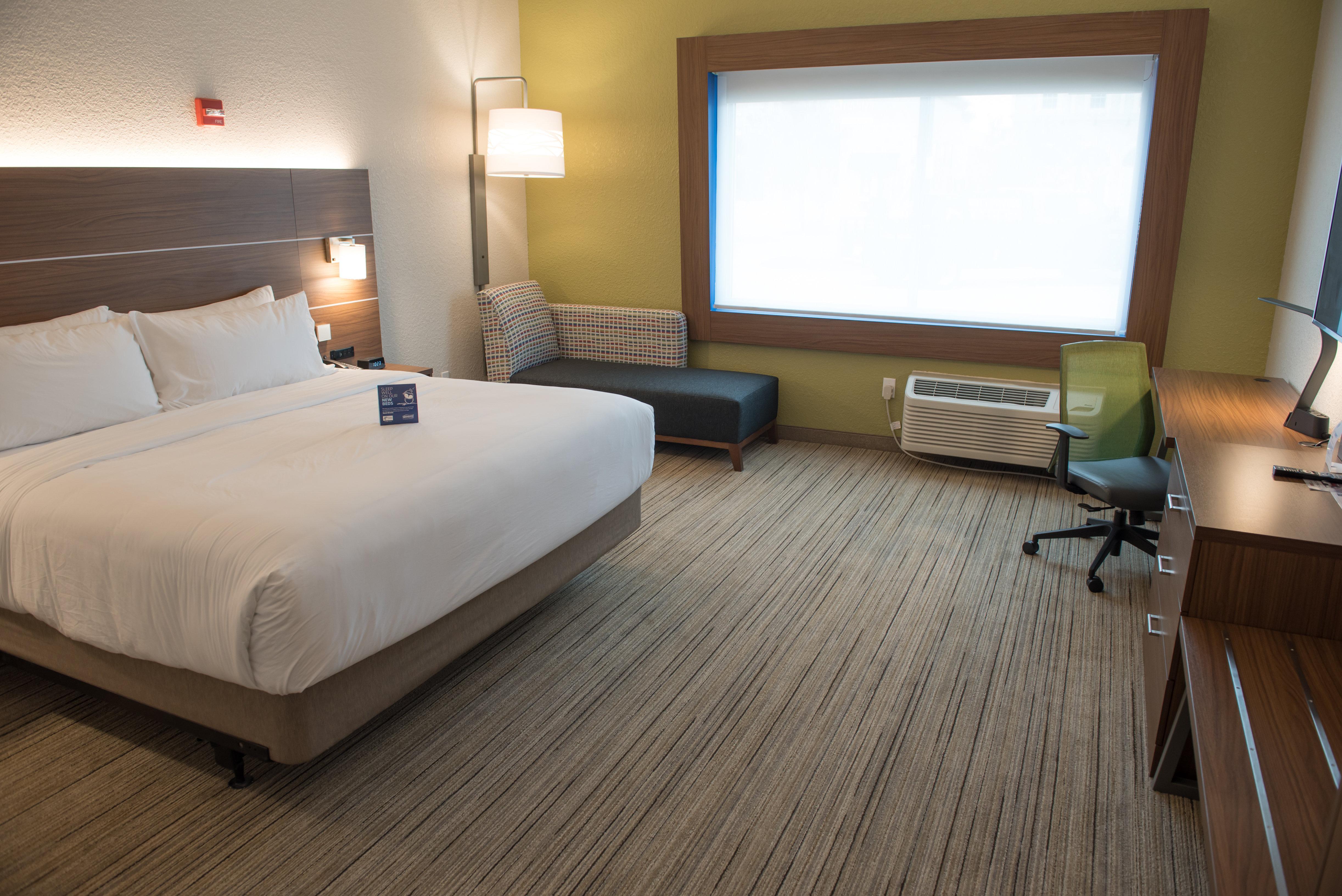 Holiday Inn Express & Suites - Dayton Southwest By Ihg Exterior foto
